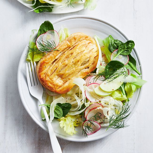 Salmon Parcels with Apple, Fennel & Spinach Salad