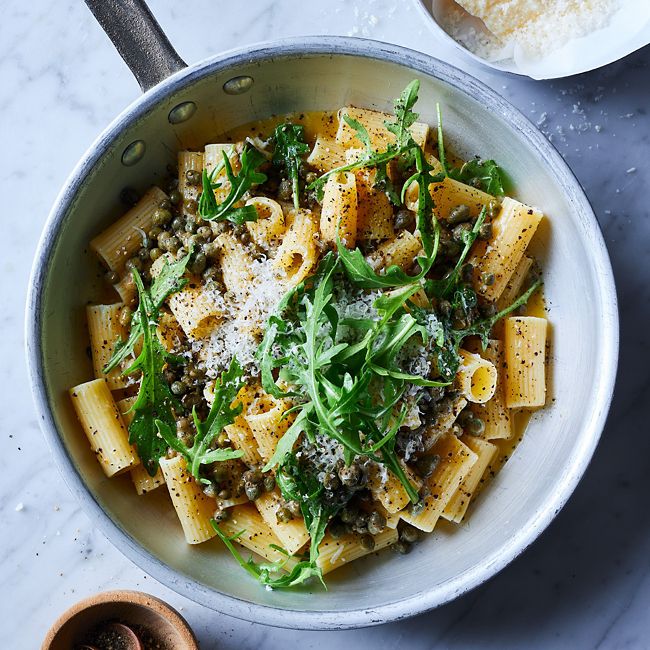 Cacio e Pepe Rigatoni with Capers & Rocket