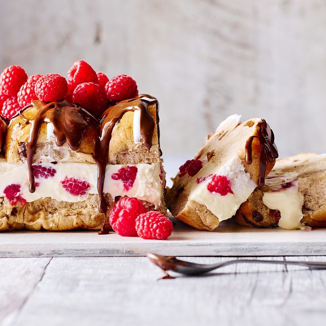Hot Cross Bun Cheesecake Loaf