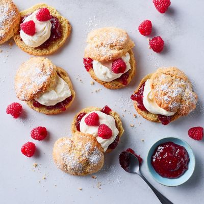 Raspberry Shortcakes