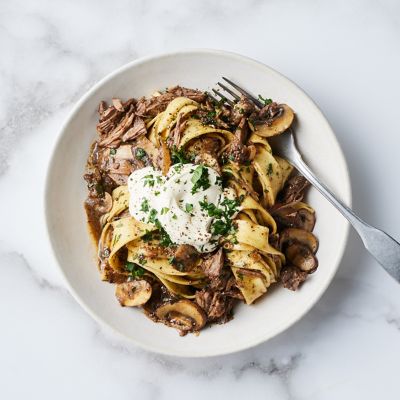Best Slow-Cooker Beef Stroganoff