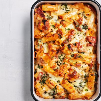 Cheesy Pasta & Basil Bake