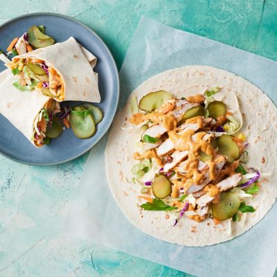 Chicken Wraps with Chipotle Sauce & Pickles