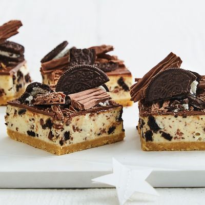 No-Bake Oreo Cookie Cheesecake Bars