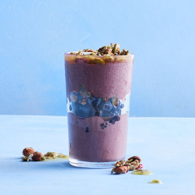 Acai, Blueberry & Granola Smoothie Bowl