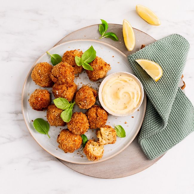 Air fryer Mac And Cheese Balls