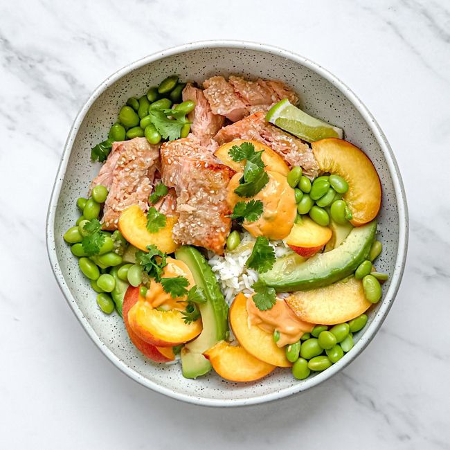 Honey Sriracha Salmon Bowls