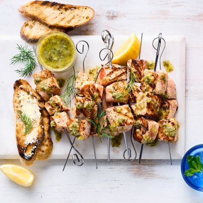 Lemon & Garlic Salmon Skewers