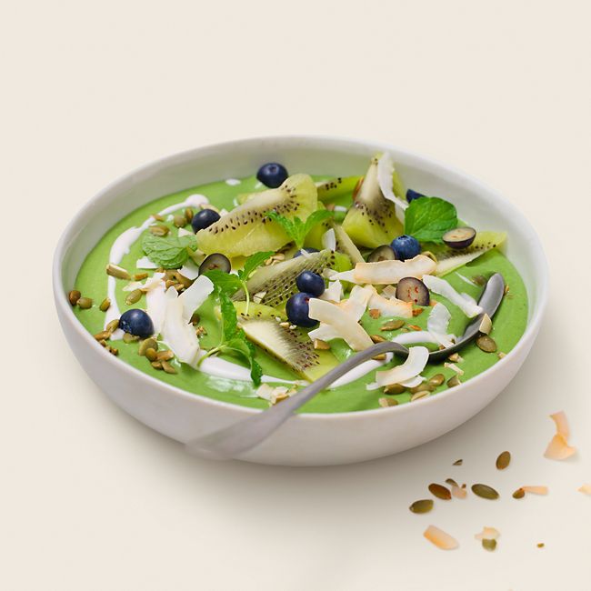 Kiwi & Coconut Smoothie Bowl