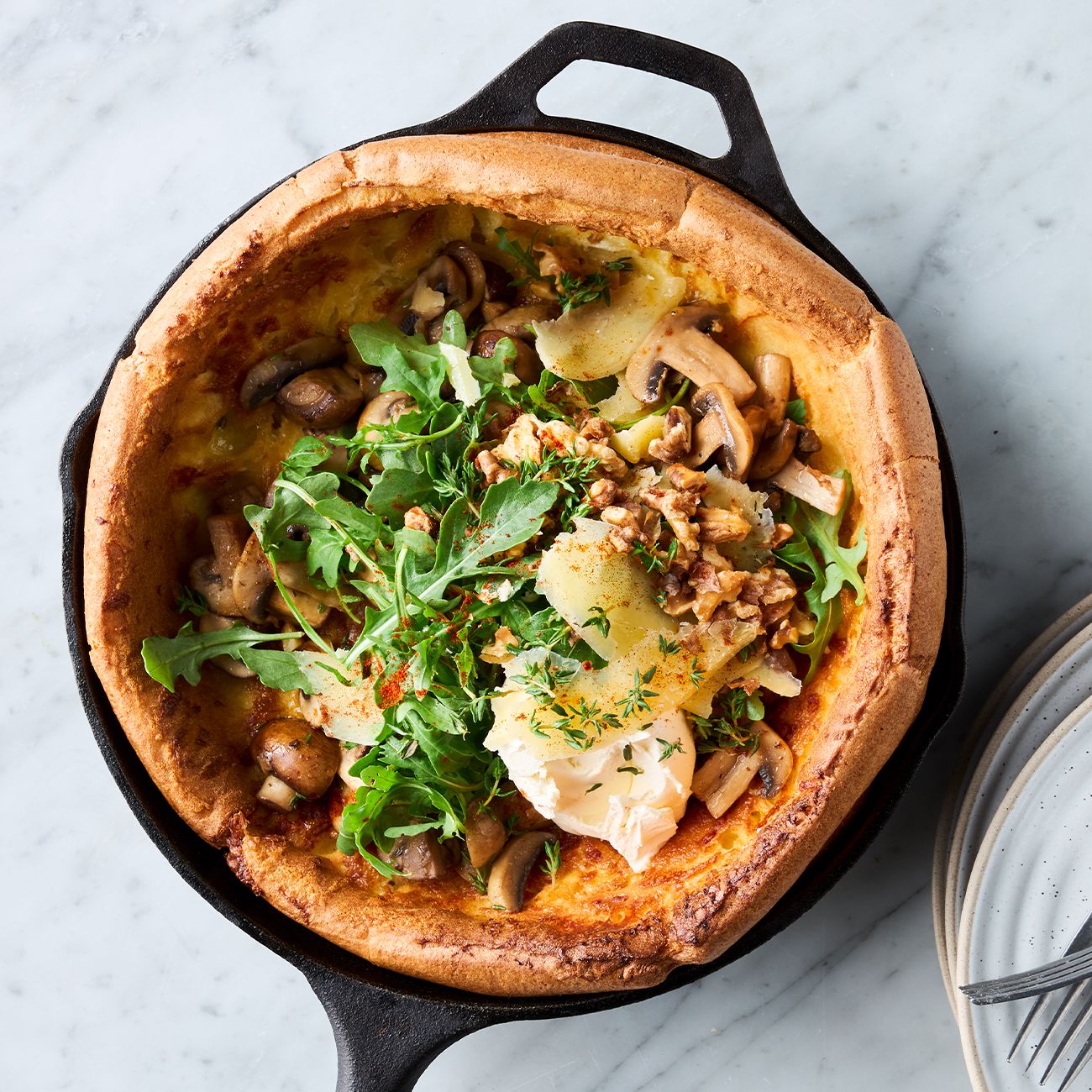 Mixed mushrooms with thyme Dutch baby