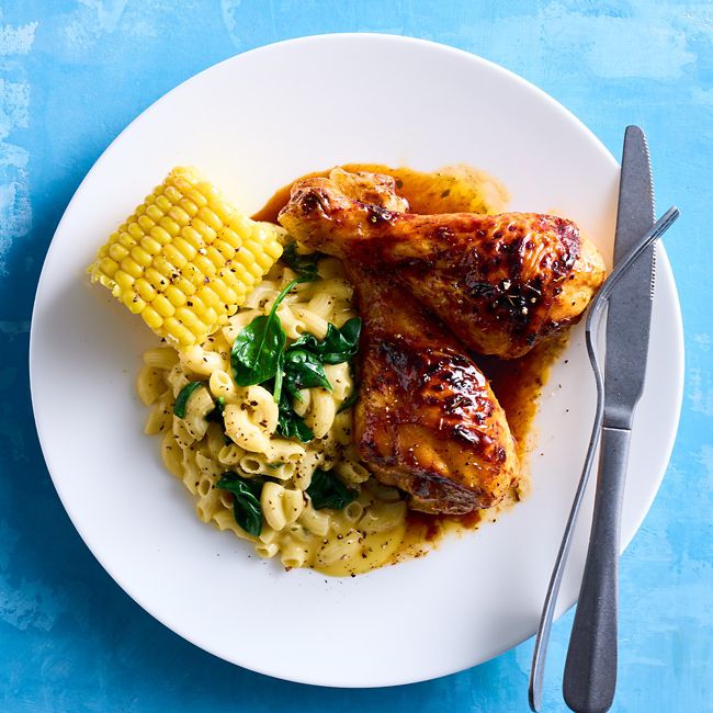Cajun Honey Chicken with Cheesy Pasta & Corn
