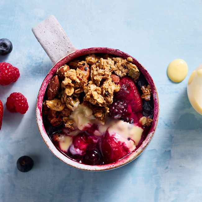 Mixed-berry Crumble Mug Cake