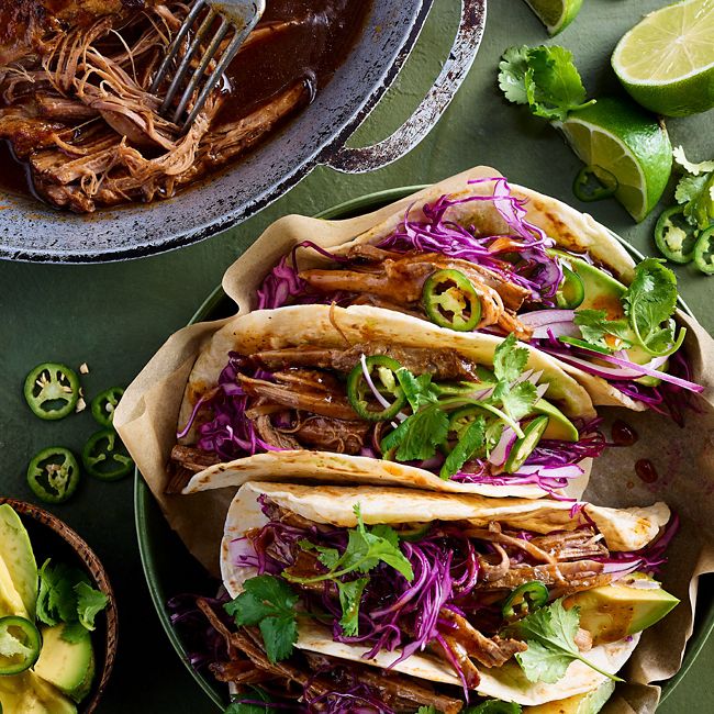 Slow-cooked Beef Brisket Tacos
