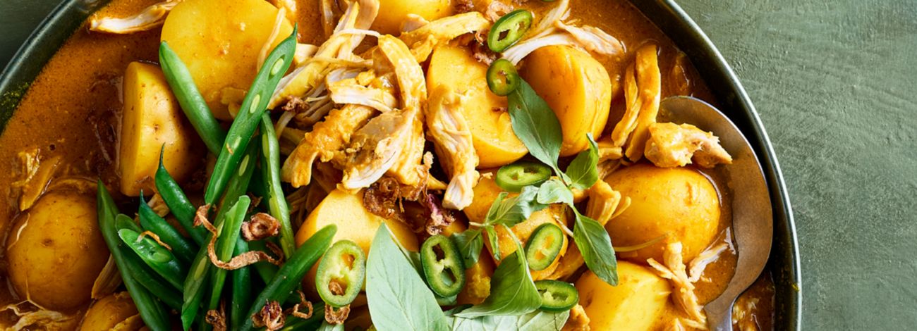 slow-cooked-pulled-coconut-chicken