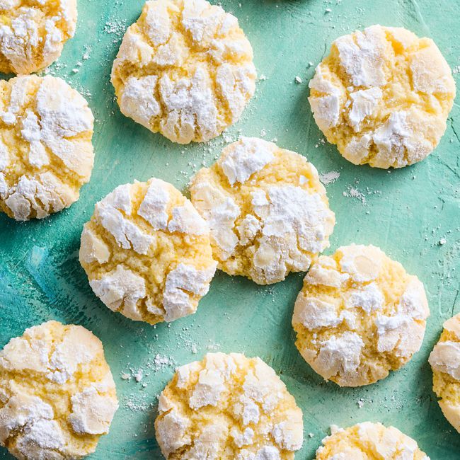 Lemon Crackle Biscuits
