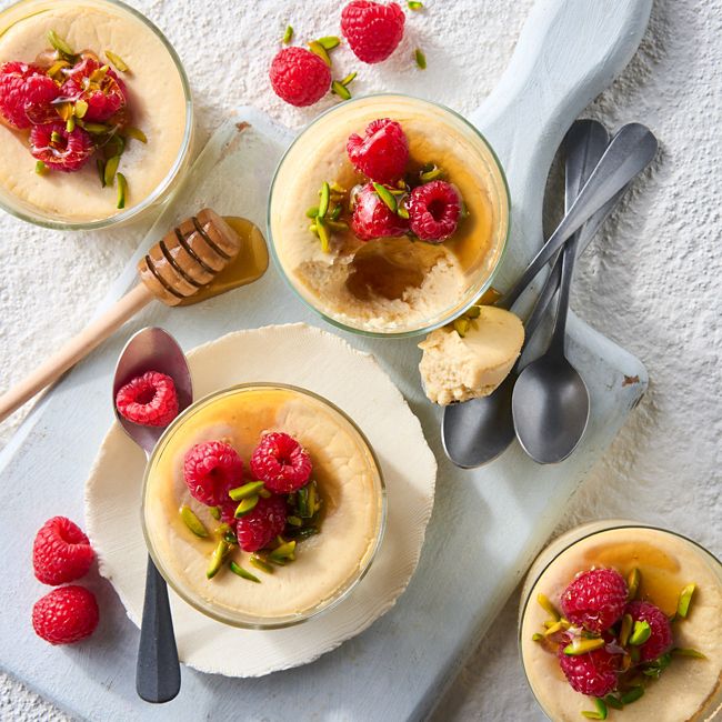 Baked Cardamom Yoghurt Pots