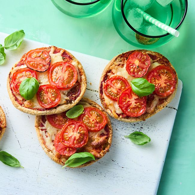 Margherita muffin pizzas