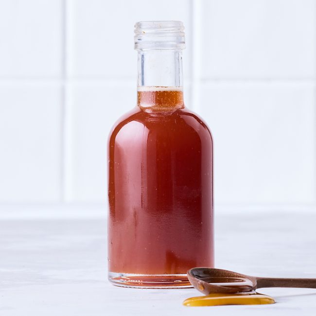 Honey Sriracha Sauce Dressing