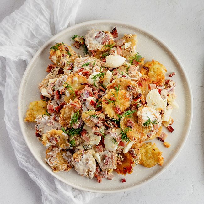 Egg, bacon & crispy potato mini salad
