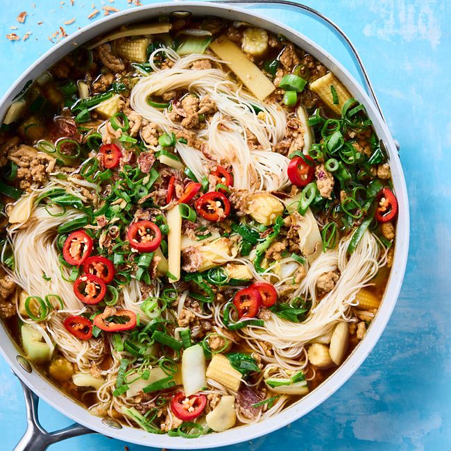 Pork & Vegetable Noodles in Broth