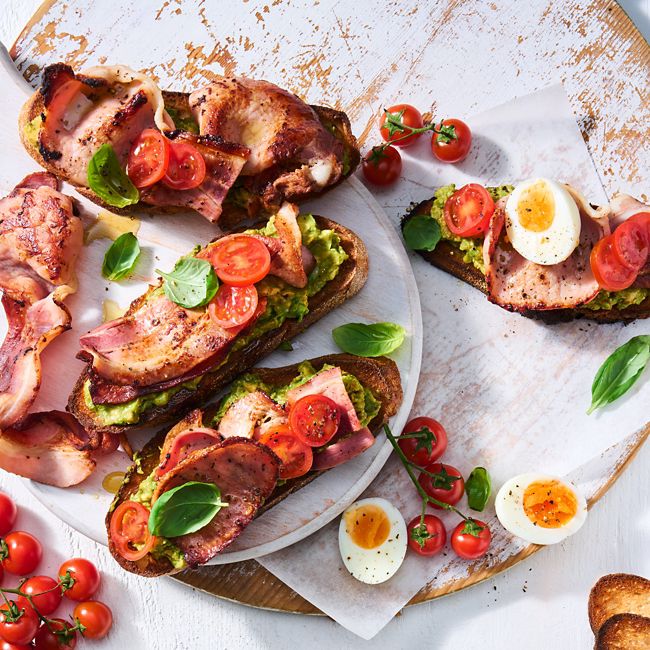 Smashed Avocado & Bacon on Sourdough