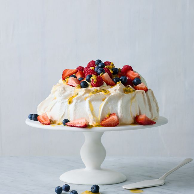 Passionfruit & mixed berry pavlova