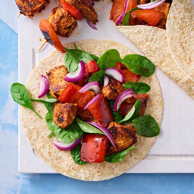 Quick tandoori chicken wraps