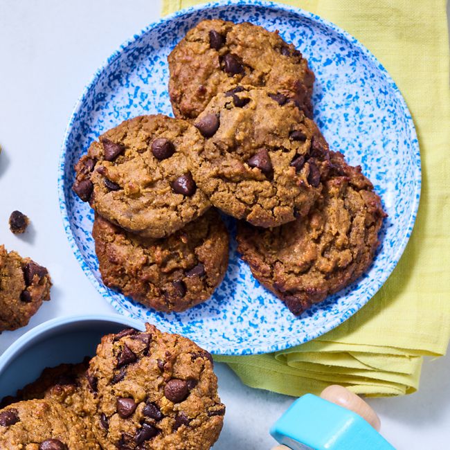 Chickpea & choc chip cookies