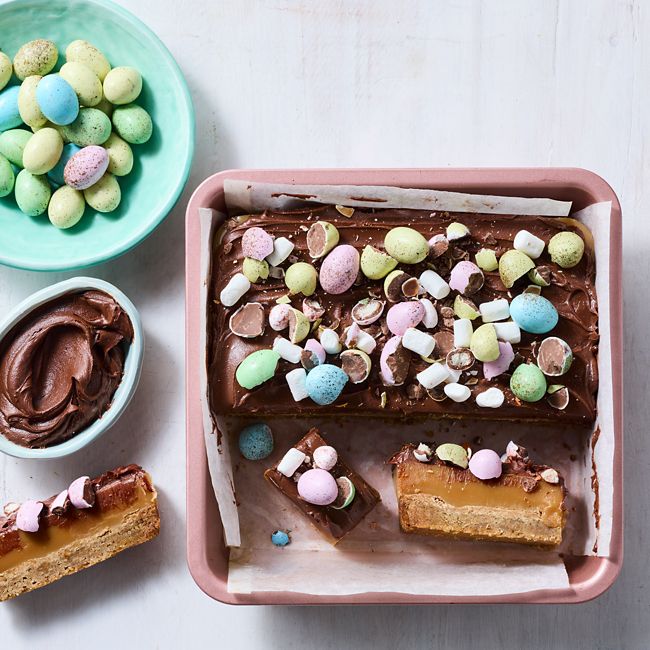 Easter egg caramel slice