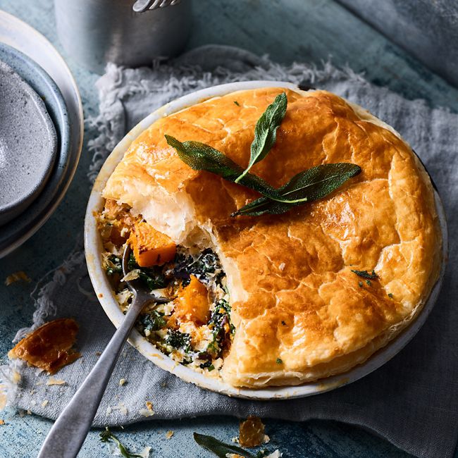 Pumpkin, ricotta & sage pie