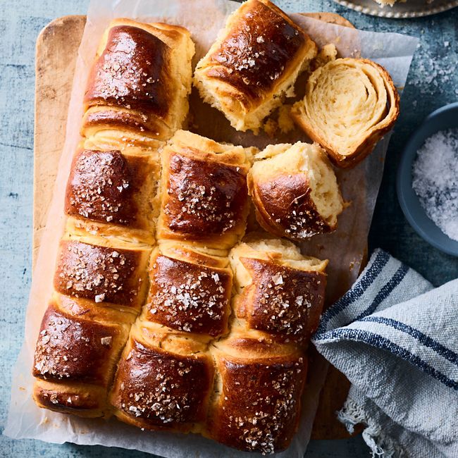 Salted honey, rosemary & garlic brioche rolls