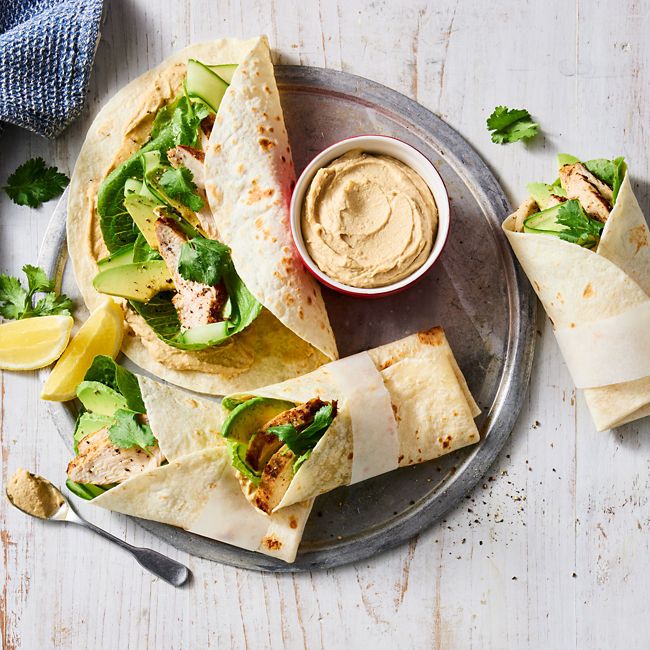Cajun chicken & hommus wrap