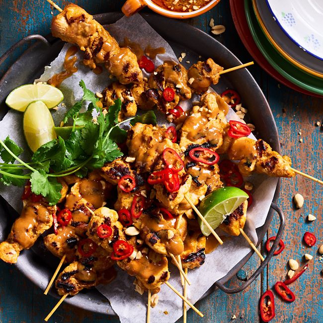 Simple satay chicken skewers