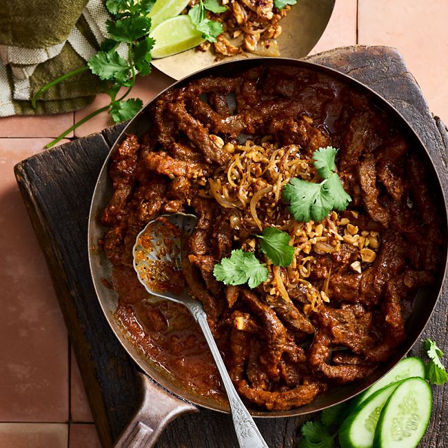 Thai beef curry with peanut sambal