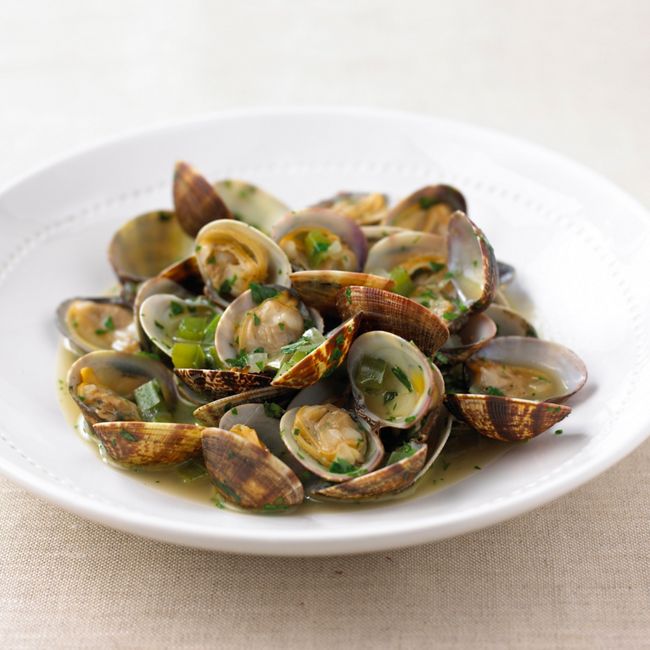 Pan-fried Clams With Parsley & Garlic