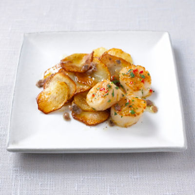Pan-fried Scallops With Chilli, Ginger & An Anchovy Dressing