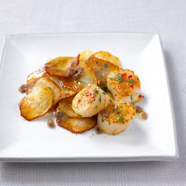 Pan-fried Scallops With Chilli, Ginger & An Anchovy Dressing