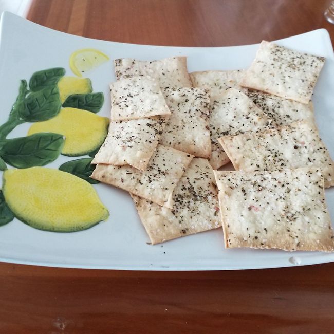 Thin and Crispy Crackers