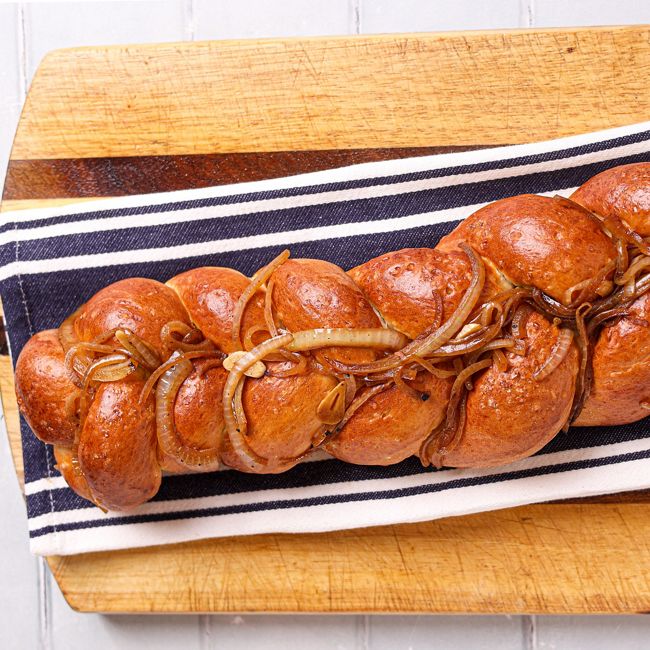Garlic & Onion Kosher Challah Bread