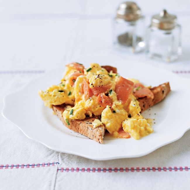 Smoked Salmon With Chive Scrambled Egg