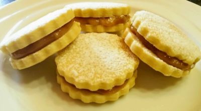 Dulche de Leche Biscuits