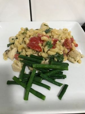 Mascarpone chicken pasta