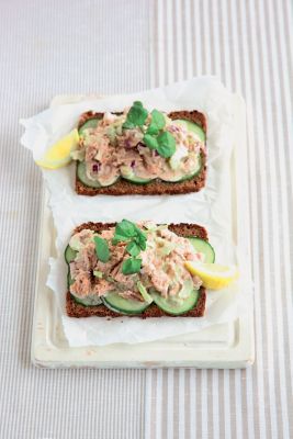 Spiced Tuna Open Sandwiches
