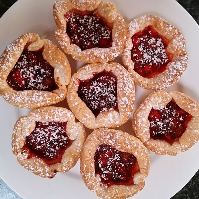 Rhubarb and Strawberry Tarts