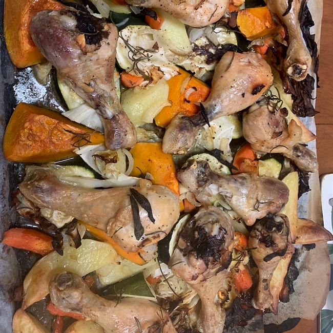Mediterranean Chicken Tray Bake