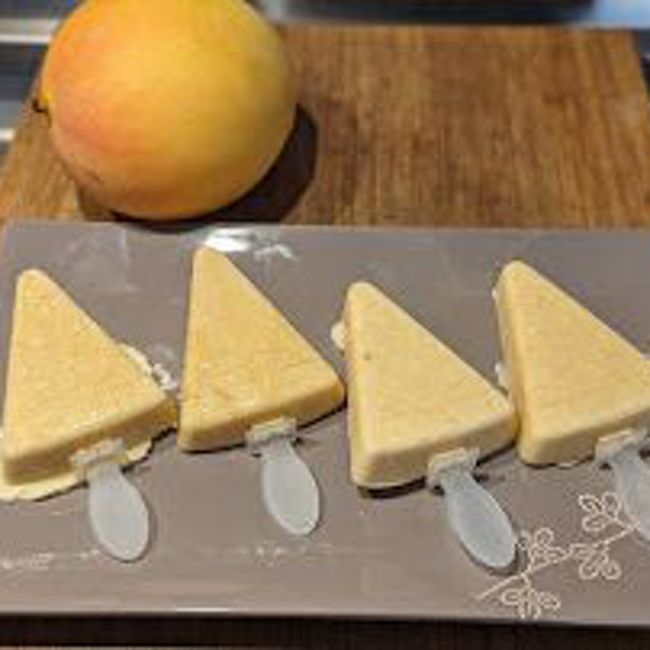 Mango Frozen Yoghurt Pops