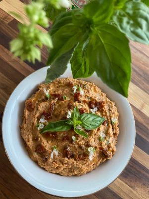 Sun Dried Tomato and Basil Hummus
