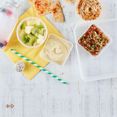 Nachos With Hummus & Salsa