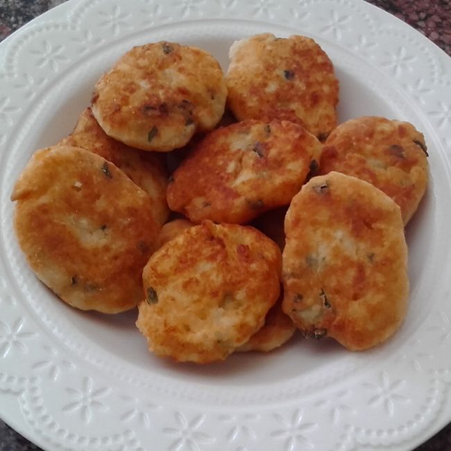 Frittelle Di Patate (Potato Fritters)