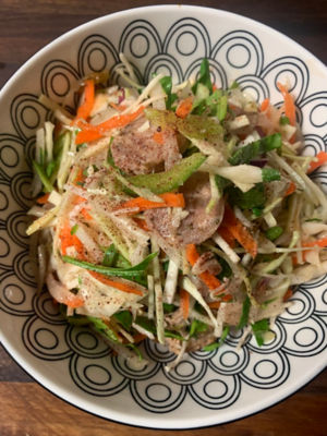 Asian style Coleslaw with Artichoke & Sausages